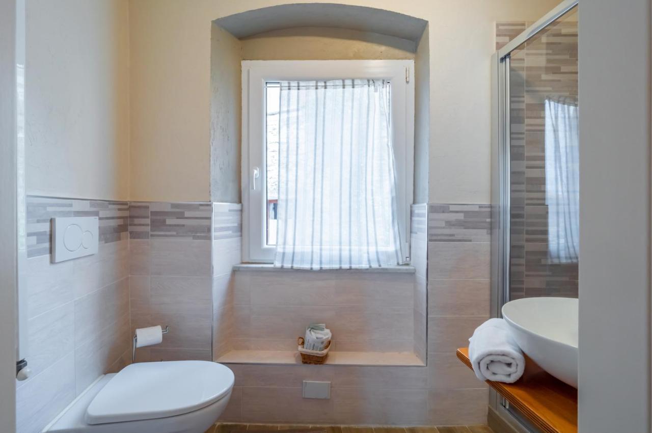 Comfy & Roomy Apt - View On The Ligurian Hills! 베차노리구레 외부 사진