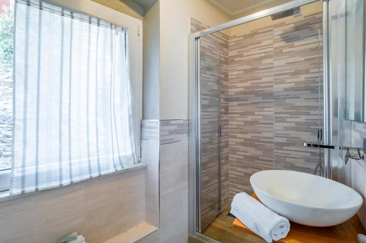 Comfy & Roomy Apt - View On The Ligurian Hills! 베차노리구레 외부 사진